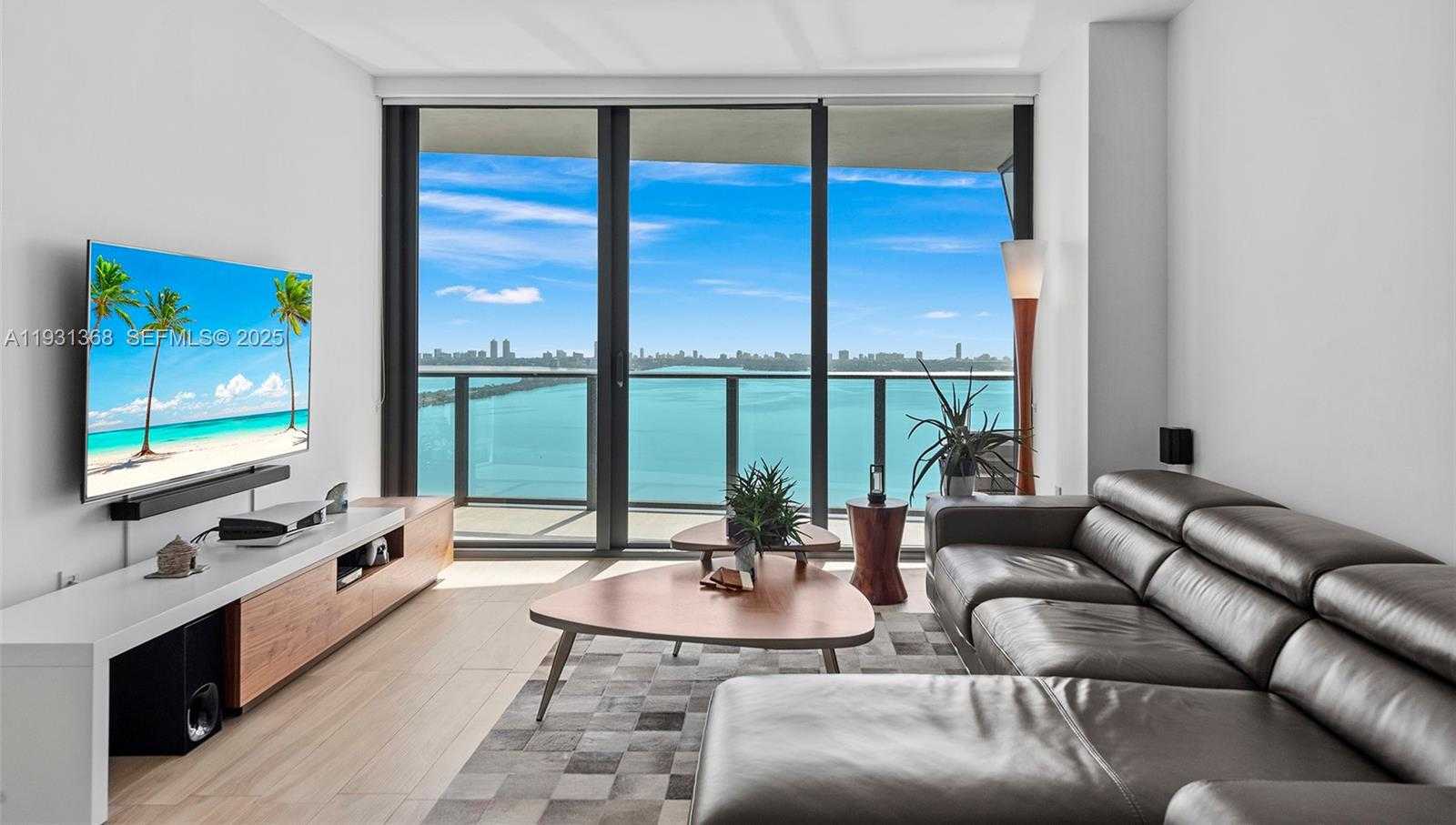 Small Image of 460 NORTH EAST 28TH ST #3903, Miami Number 13