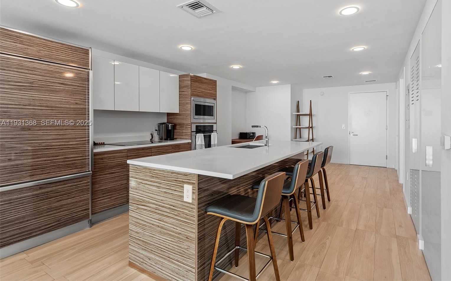 Small Image of 460 NORTH EAST 28TH ST #3903, Miami Number 14