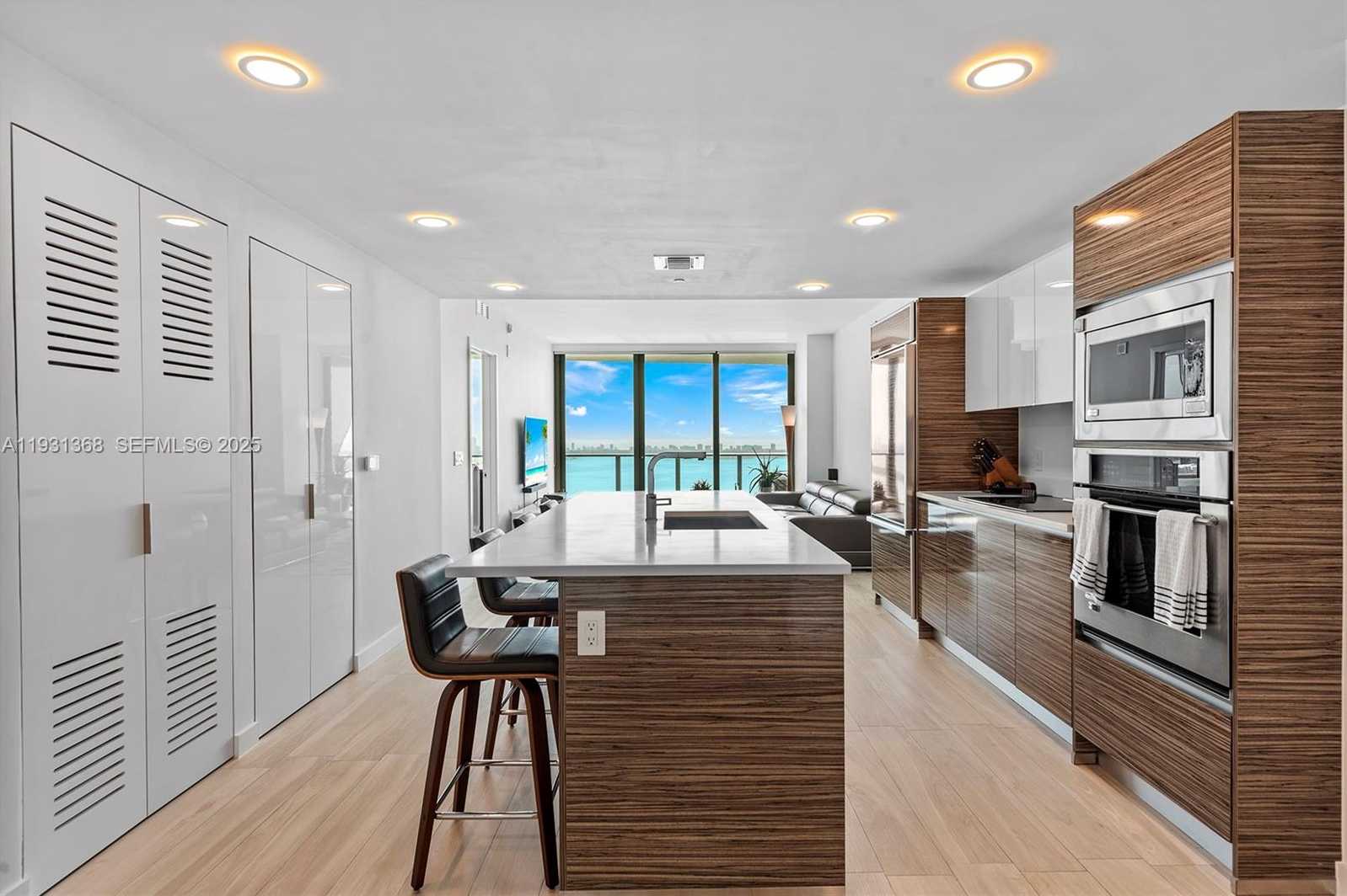 Small Image of 460 NORTH EAST 28TH ST #3903, Miami Number 15