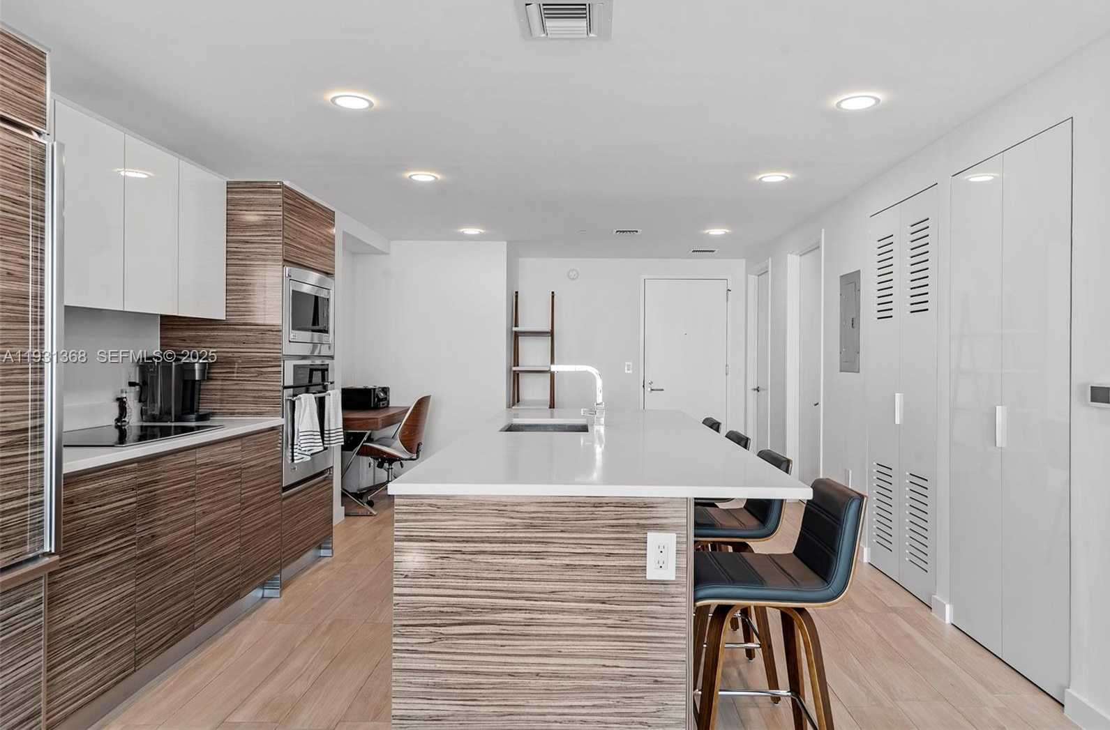 Small Image of 460 NORTH EAST 28TH ST #3903, Miami Number 20