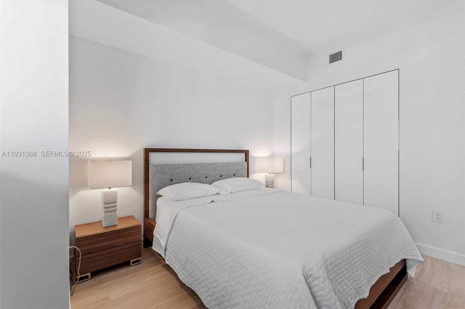 Small Image of 460 NORTH EAST 28TH ST #3903, Miami Number 37