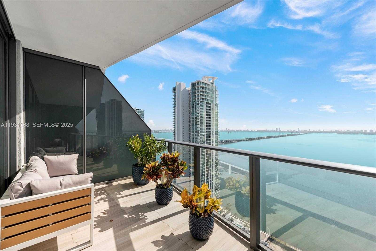 Small Image of 460 NORTH EAST 28TH ST #3903, Miami Number 41