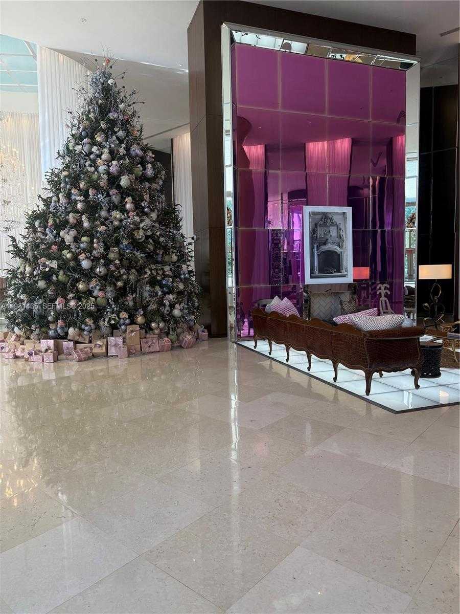 Small Image of 450 ALTON RD #2508, Miami Beach Number 1