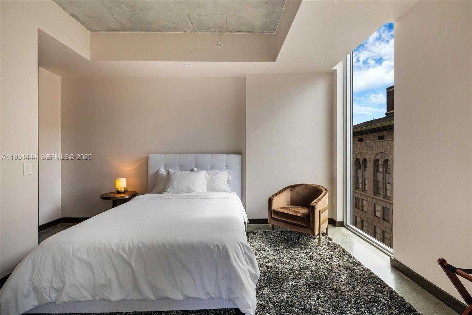 Small Image of 151 SOUTH EAST 1ST ST #401, Miami Number 16