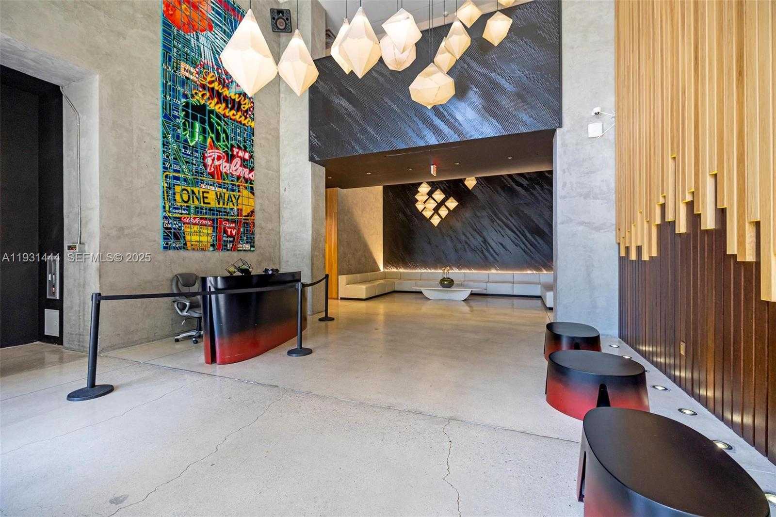 Small Image of 151 SOUTH EAST 1ST ST #401, Miami Number 24