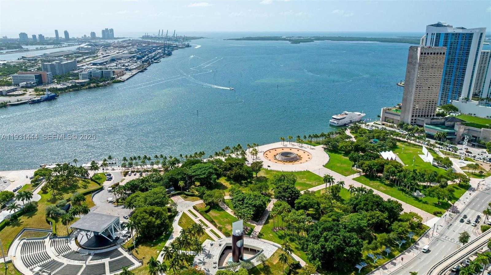 Small Image of 151 SOUTH EAST 1ST ST #401, Miami Number 35