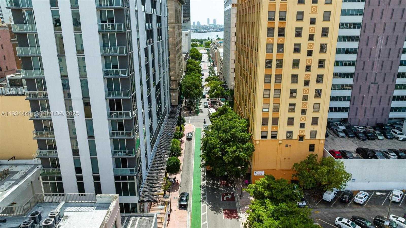 Small Image of 151 SOUTH EAST 1ST ST #401, Miami Number 39