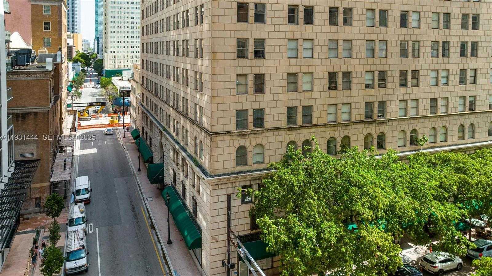 Small Image of 151 SOUTH EAST 1ST ST #401, Miami Number 42