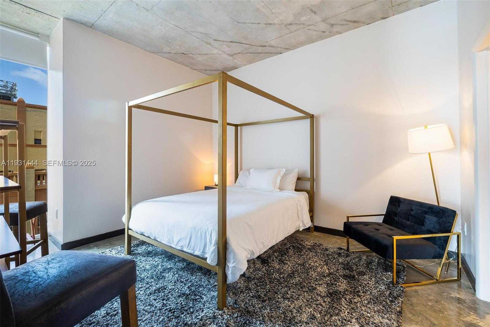 Small Image of 151 SOUTH EAST 1ST ST #401, Miami Number 5