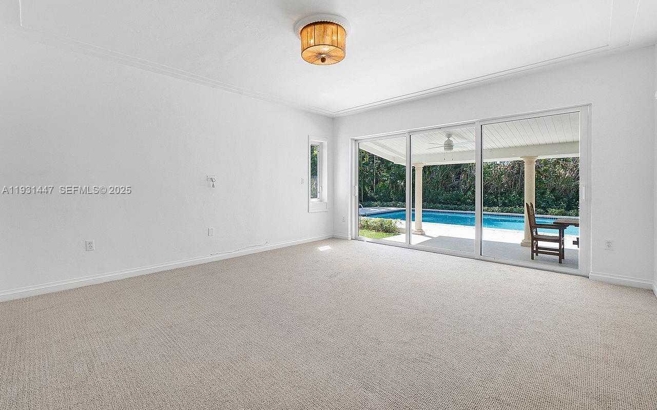 Small Image of 6820 GRANADA BLVD, Coral Gables Number 22