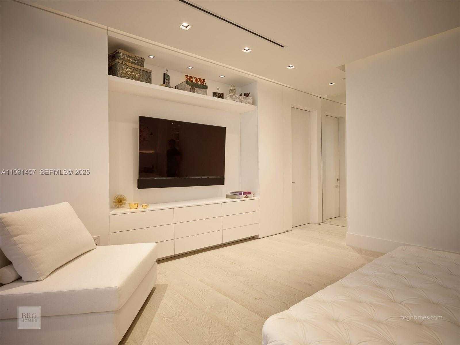Small Image of 9701 COLLINS AVE #2704S, Bal Harbour Number 16