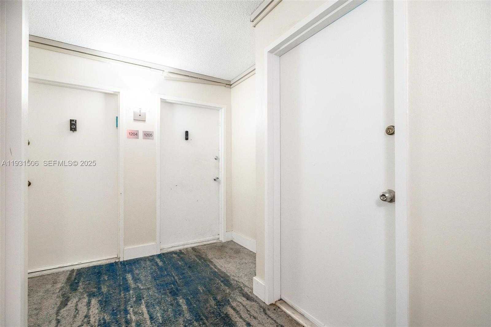 Small Image of 18081 BISCAYNE BLVD #1205, Aventura Number 12