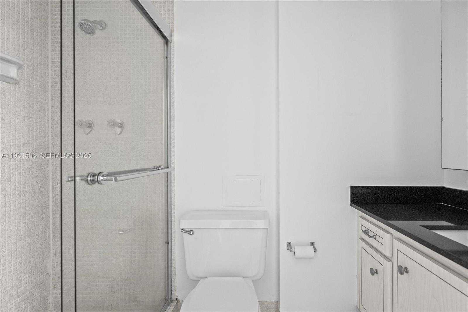 Small Image of 18081 BISCAYNE BLVD #1205, Aventura Number 29