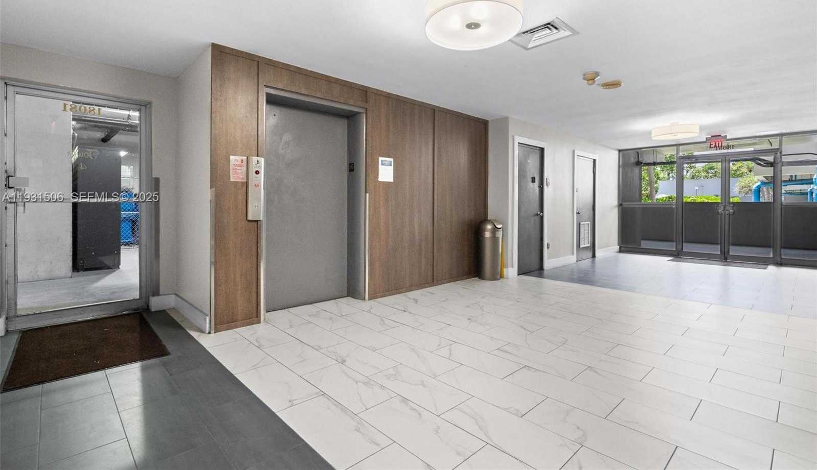 Small Image of 18081 BISCAYNE BLVD #1205, Aventura Number 42