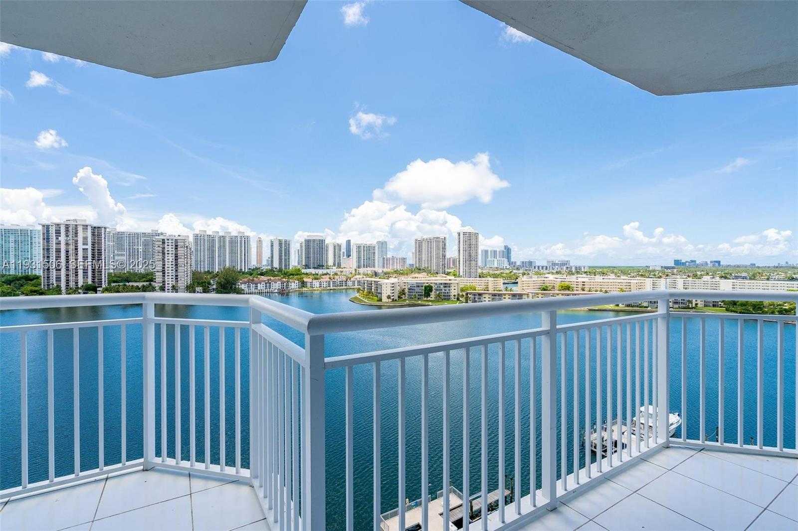 Small Image of 18081 BISCAYNE BLVD #1205, Aventura Number 6