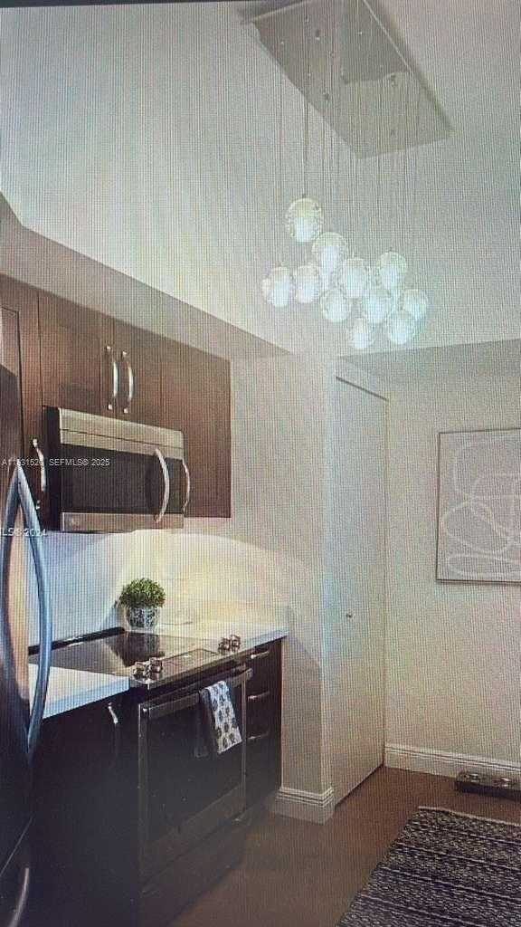 Small Image of 19900 EAST COUNTRY CLUB DR #214, Aventura Number 7