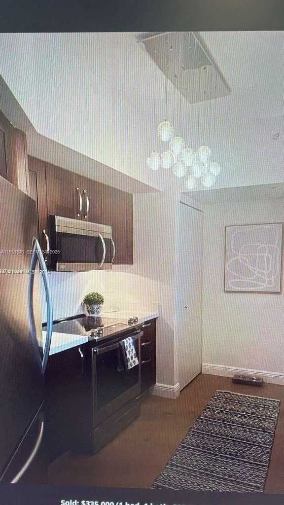 Small Image of 19900 EAST COUNTRY CLUB DR #214, Aventura Number 8