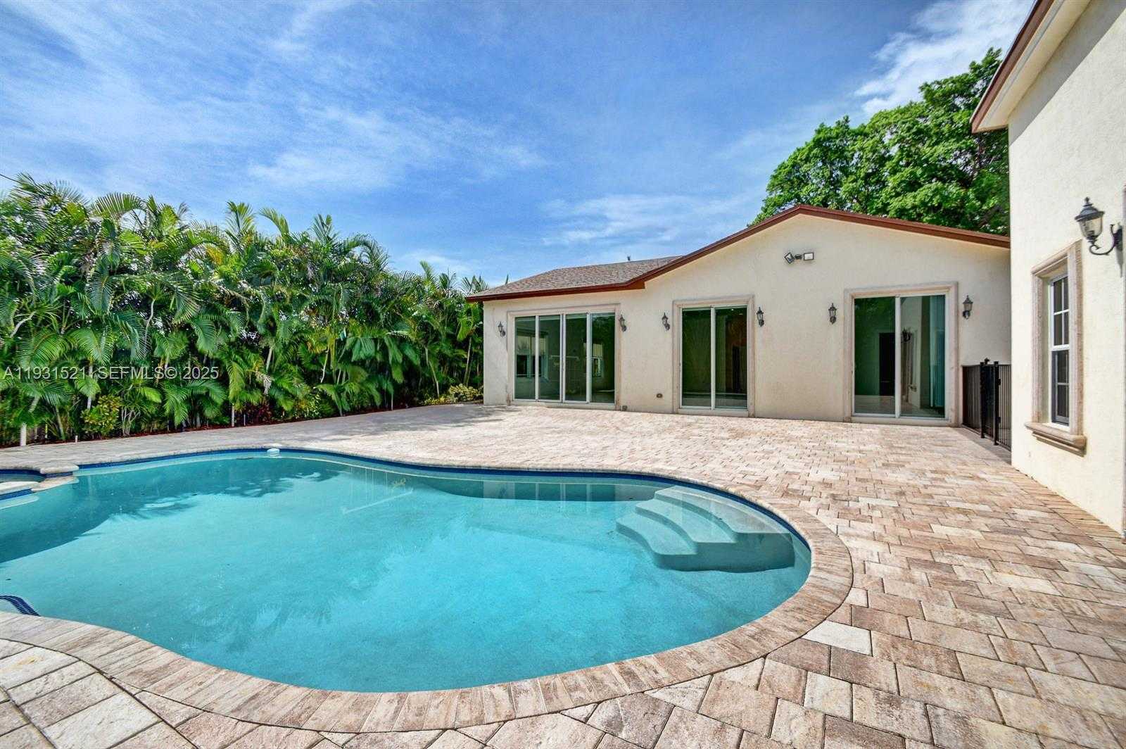 Small Image of 117 NORTH WEST 8TH STREET, Boca Raton Number 9