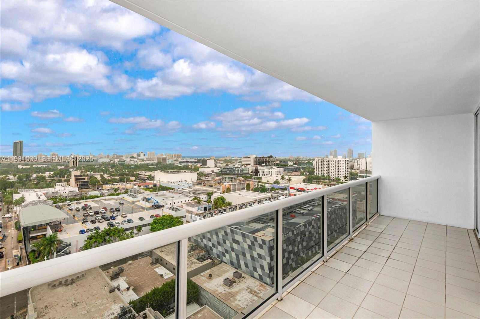 Small Image of 1900 SUNSET HARBOUR DR #1703, Miami Beach Number 24