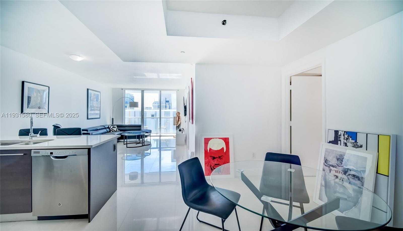 Small Image of 55 SOUTH EAST 6TH ST #2700, Miami Number 6