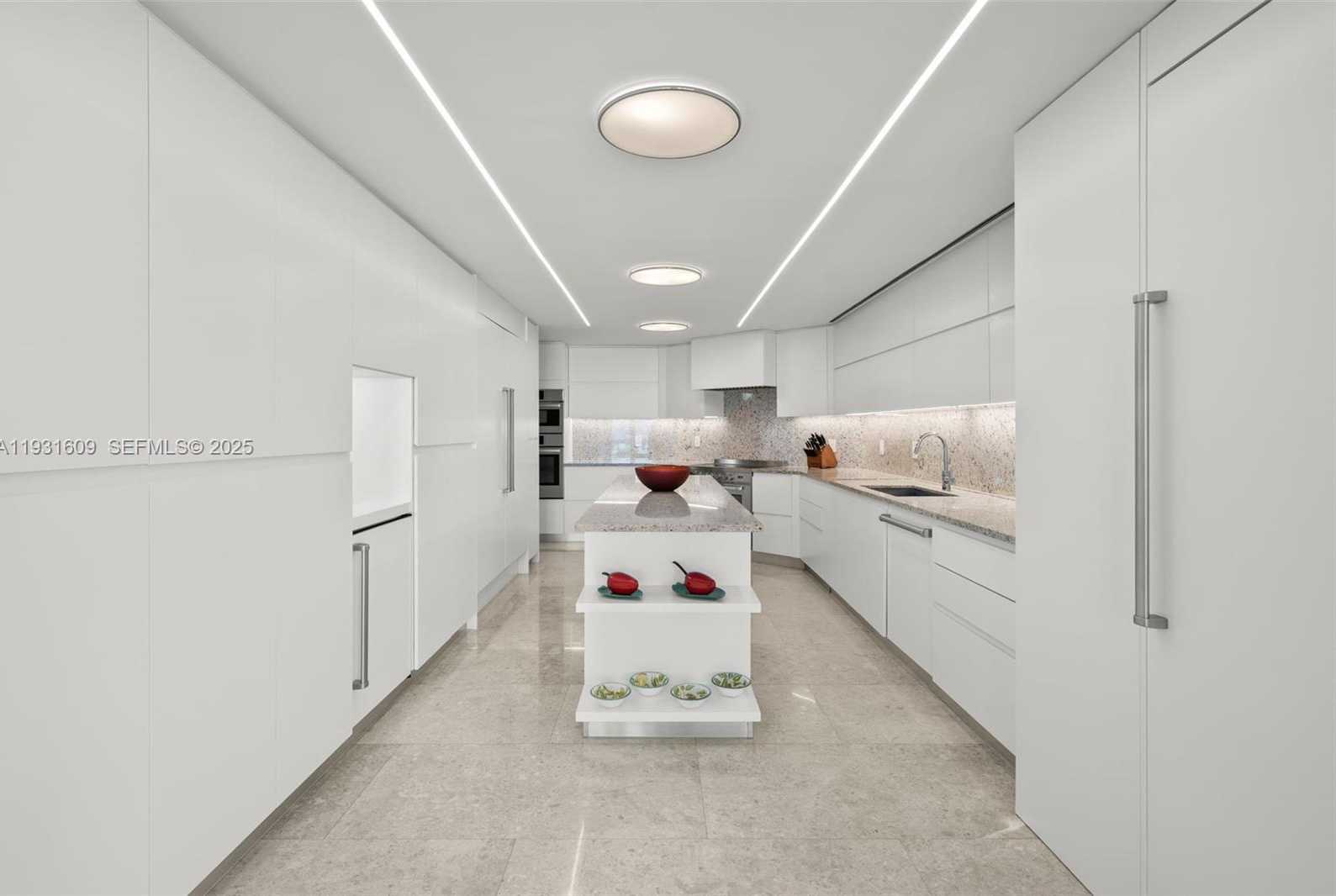 Small Image of 1643 BRICKELL AVE #4102, Miami Number 14