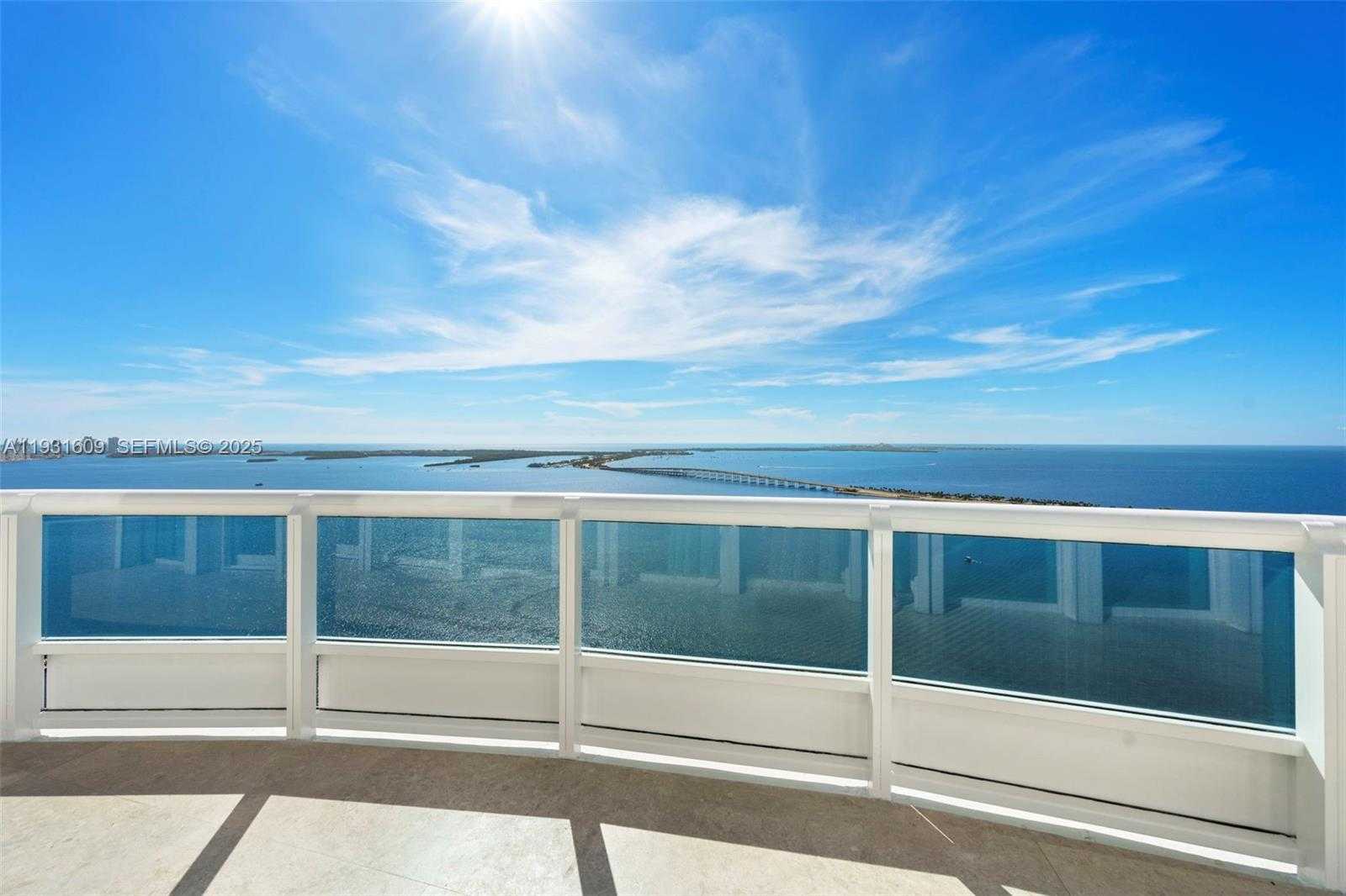 Small Image of 1643 BRICKELL AVE #4102, Miami Number 3