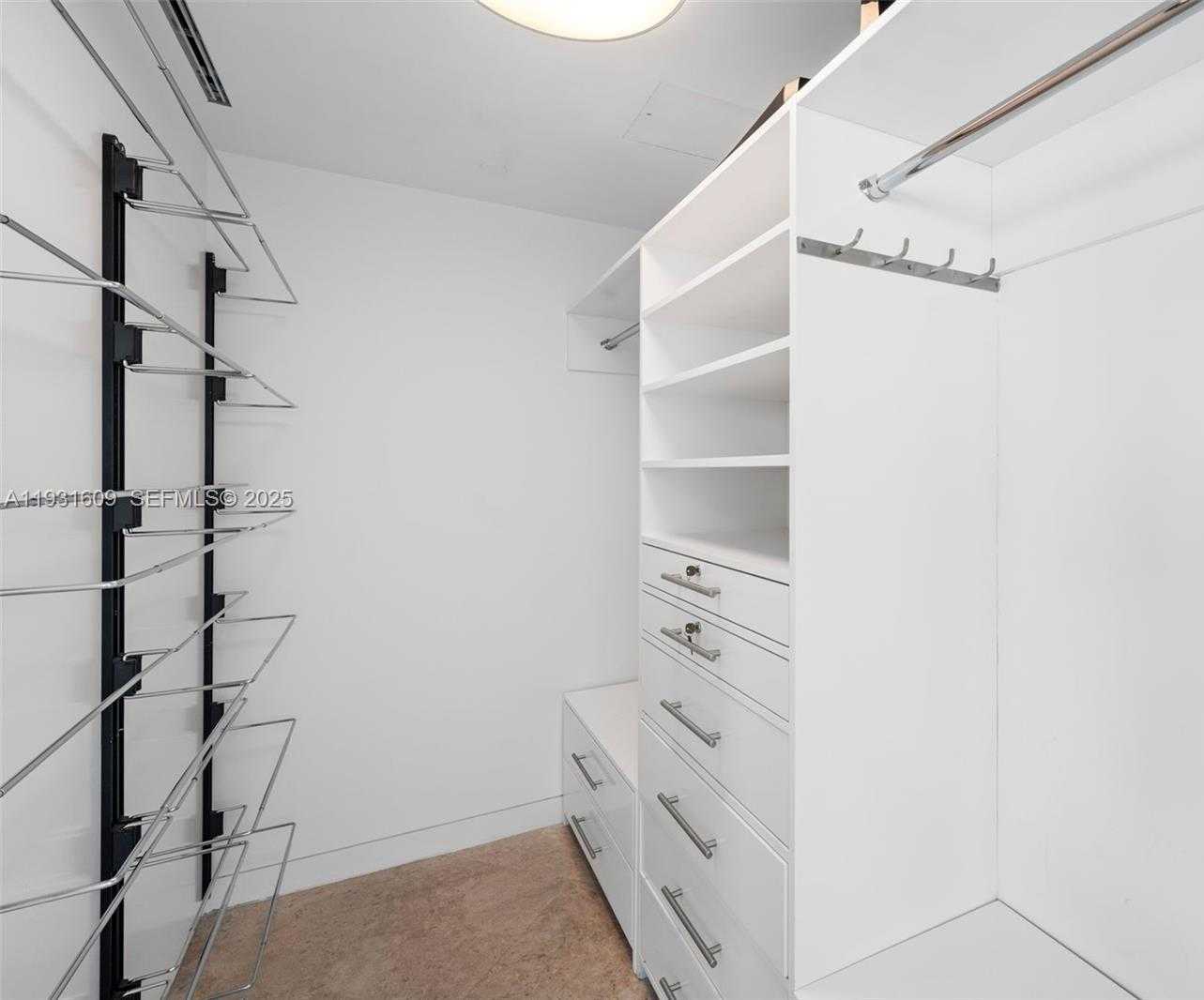 Small Image of 1643 BRICKELL AVE #4102, Miami Number 33