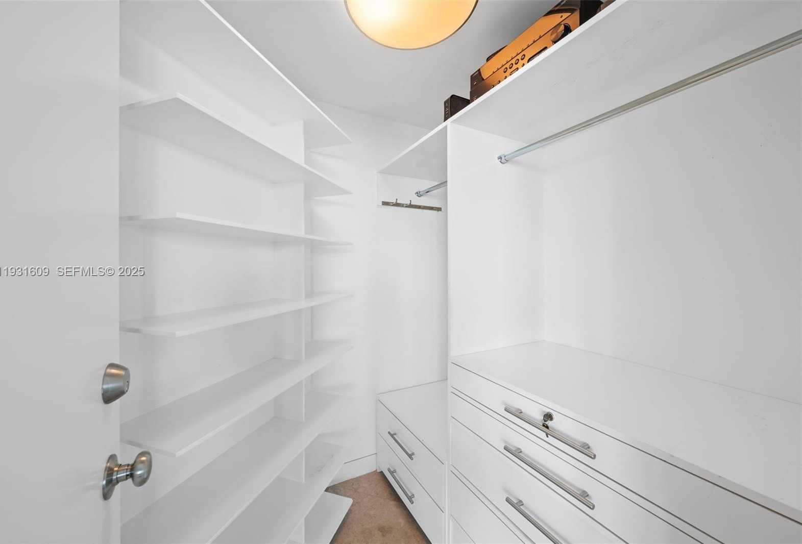 Small Image of 1643 BRICKELL AVE #4102, Miami Number 36