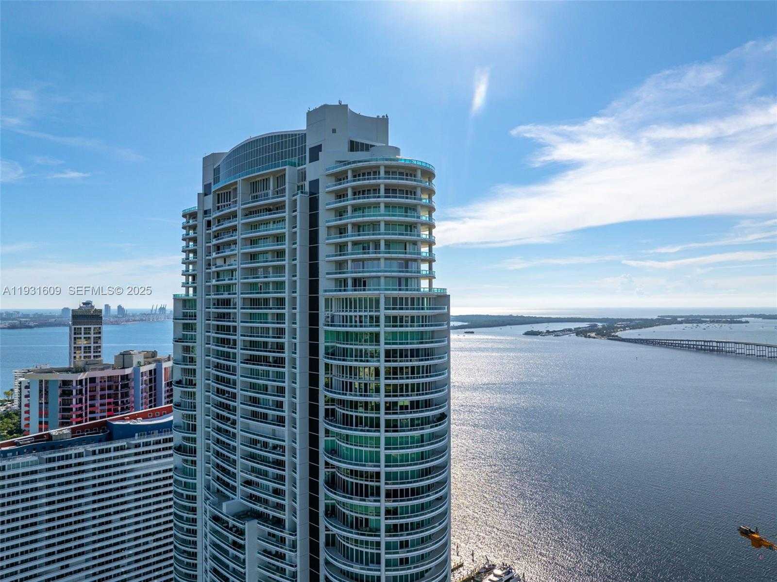 Small Image of 1643 BRICKELL AVE #4102, Miami Number 40