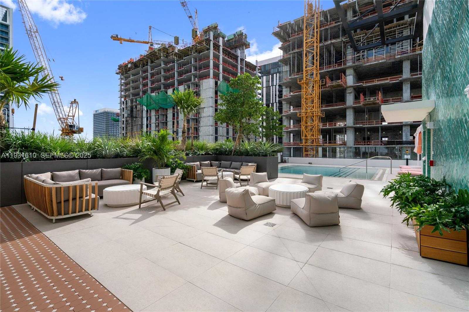 Small Image of 11 NORTH EAST 6TH ST #2204, Miami Number 19