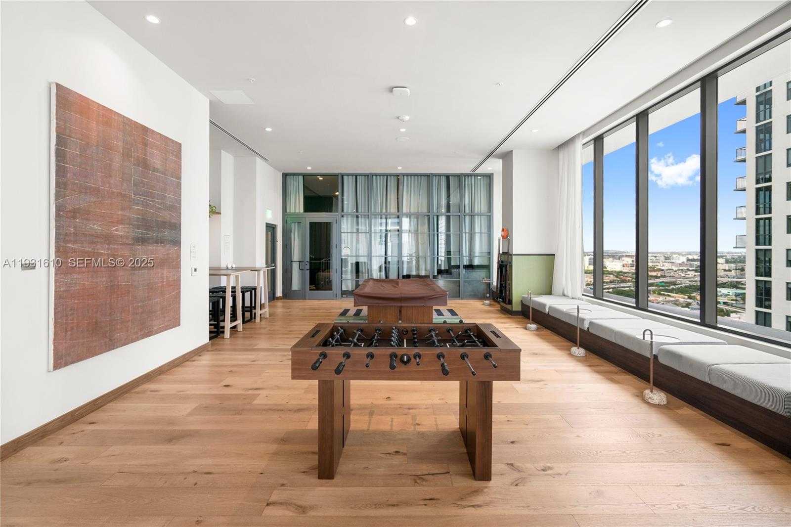 Small Image of 11 NORTH EAST 6TH ST #2204, Miami Number 48