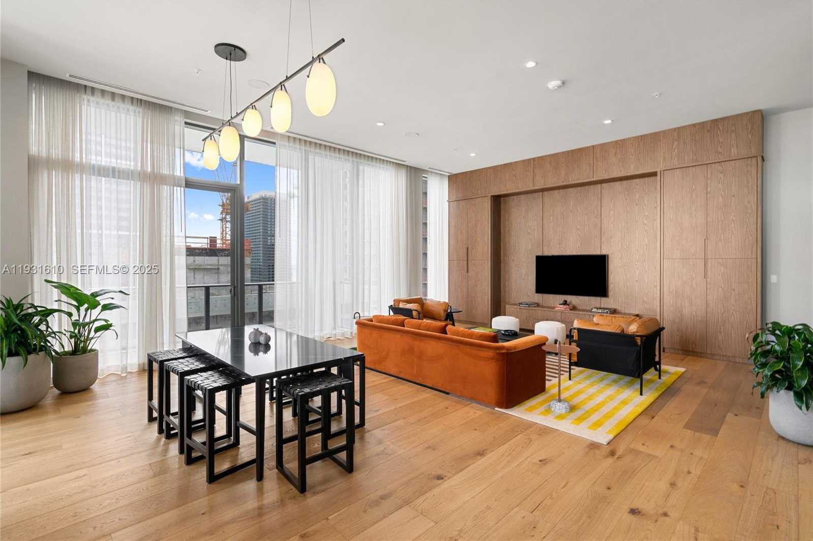 Small Image of 11 NORTH EAST 6TH ST #2204, Miami Number 49