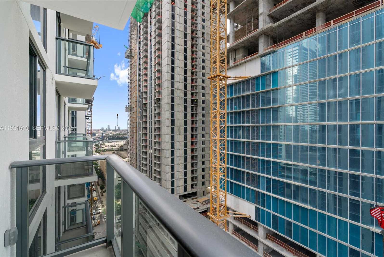 Small Image of 11 NORTH EAST 6TH ST #2204, Miami Number 66