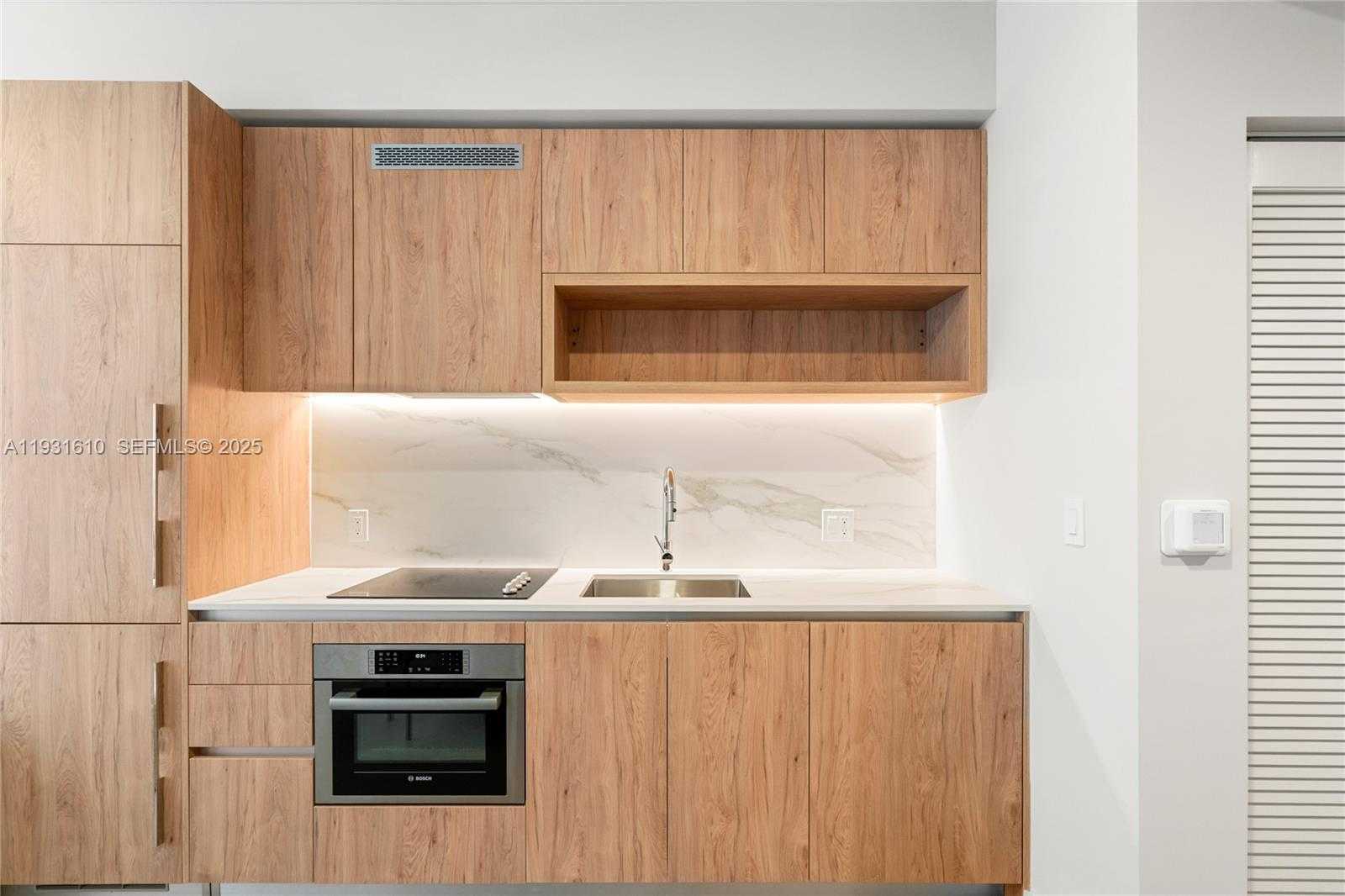 Small Image of 11 NORTH EAST 6TH ST #2204, Miami Number 7