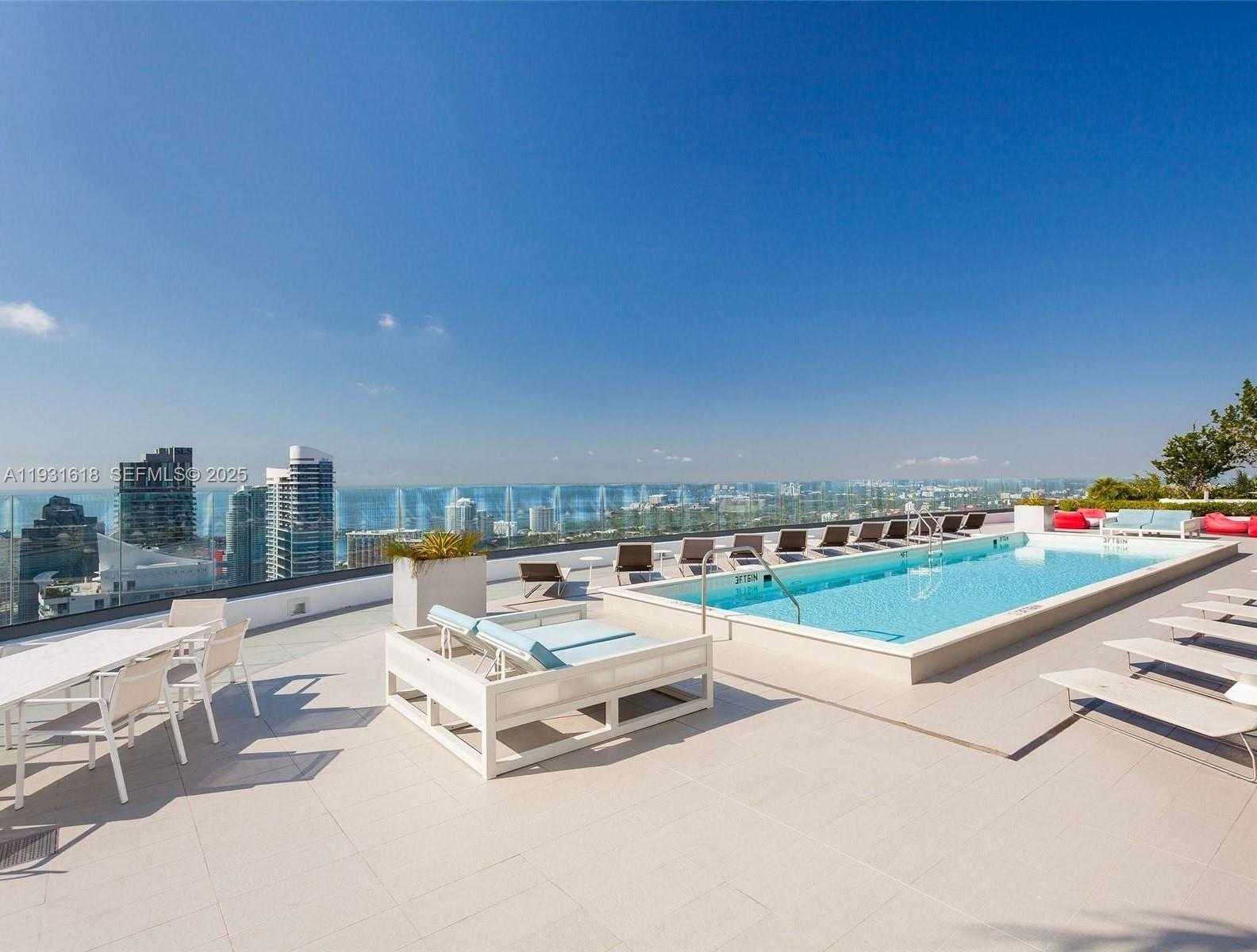 Small Image of 55 SOUTH WEST 9TH ST #3707, Miami Number 14