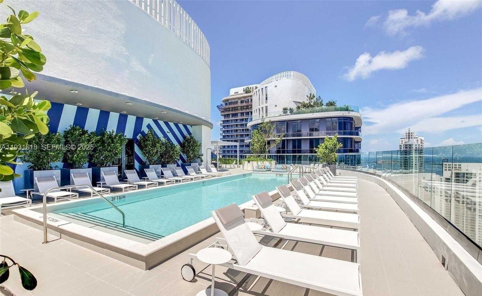 Small Image of 55 SOUTH WEST 9TH ST #3707, Miami Number 16