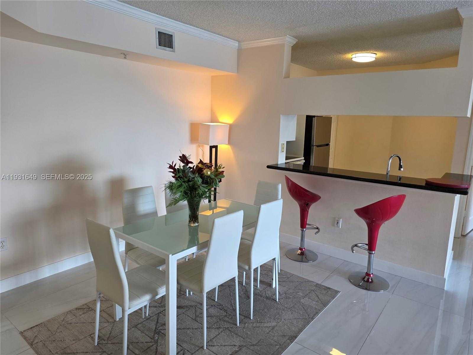 Small Image of 17150 NORTH BAY RD #2806, Sunny Isles Beach Number 11