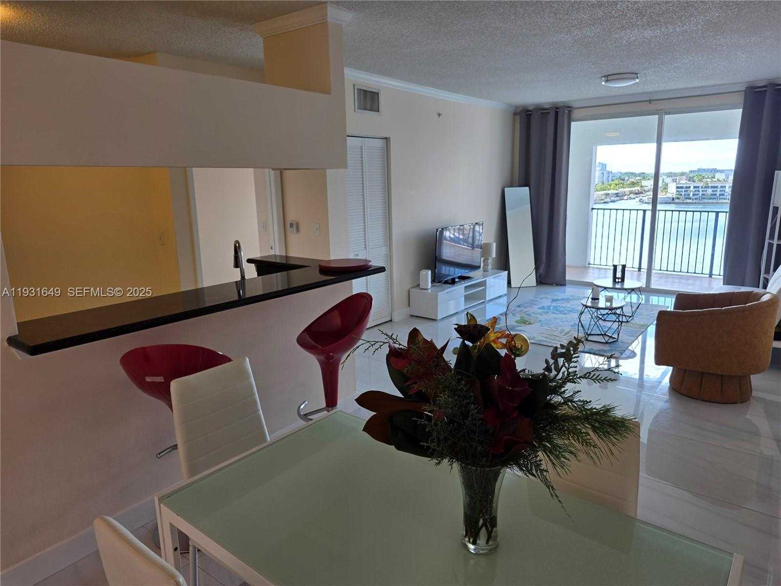 Small Image of 17150 NORTH BAY RD #2806, Sunny Isles Beach Number 19