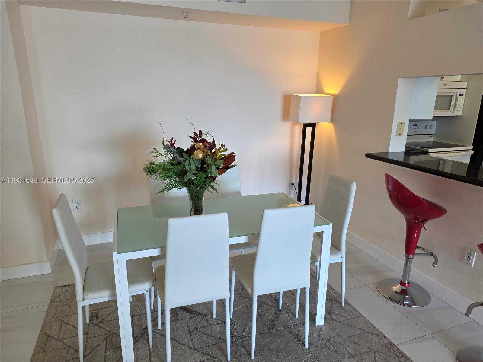 Small Image of 17150 NORTH BAY RD #2806, Sunny Isles Beach Number 23