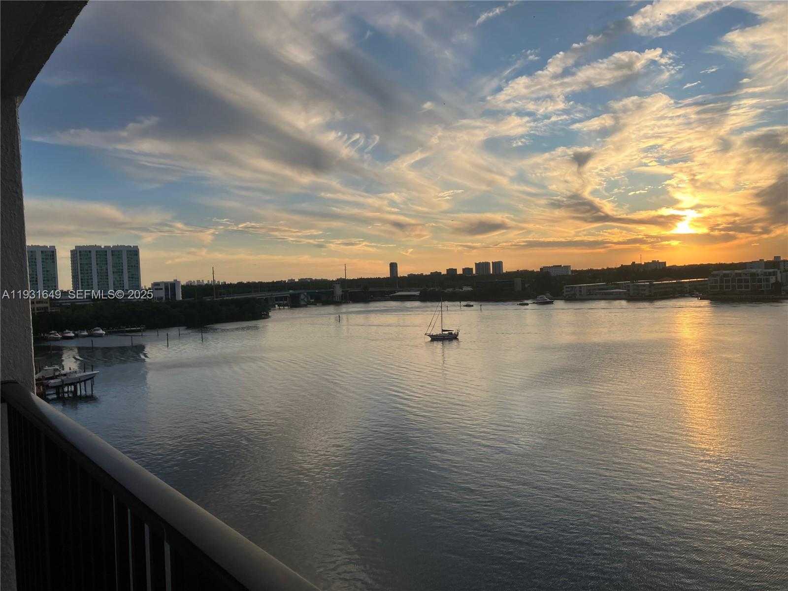 Small Image of 17150 NORTH BAY RD #2806, Sunny Isles Beach Number 29