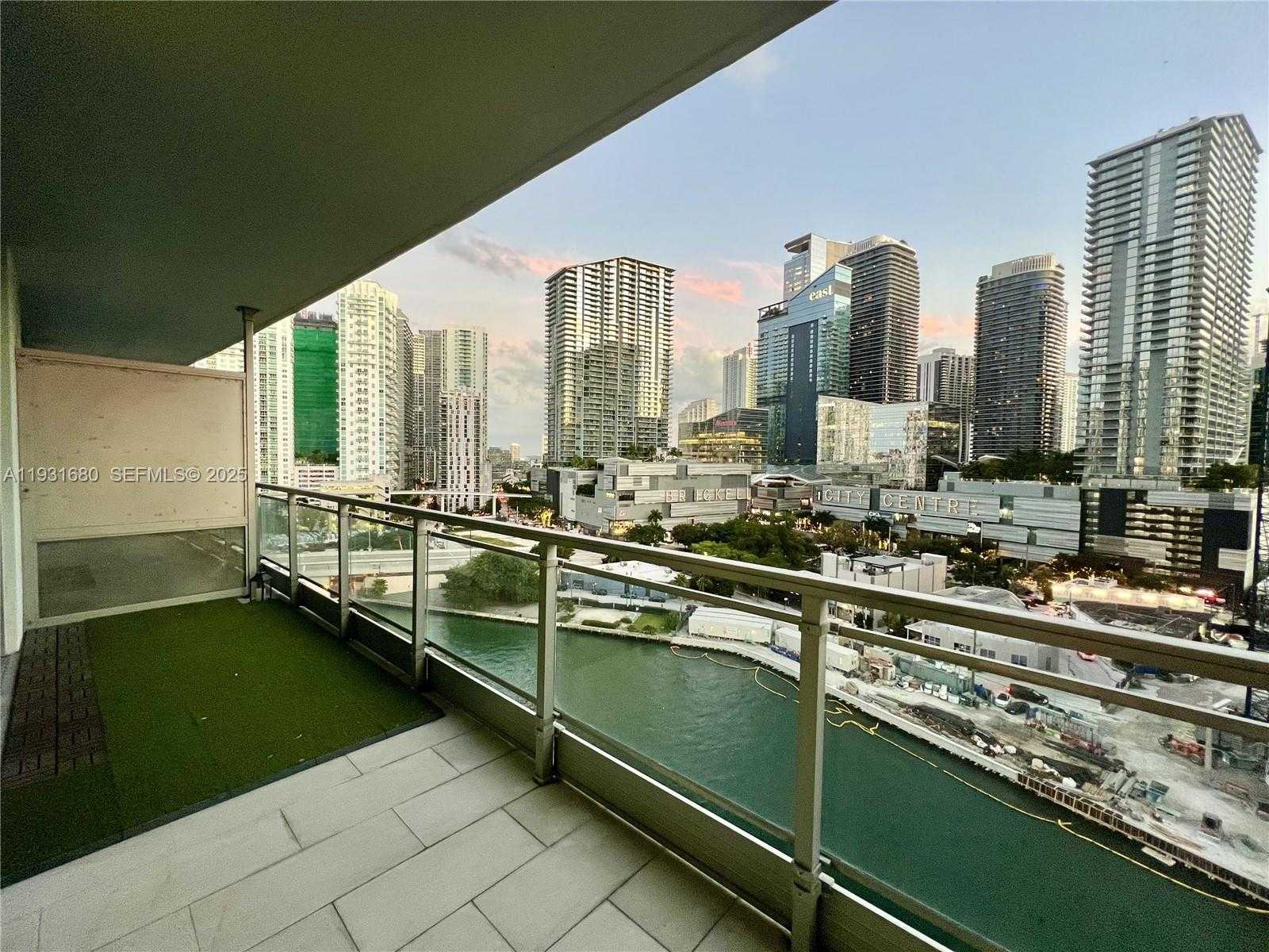 Small Image of 92 SOUTH WEST 3RD ST #1503, Miami Number 12