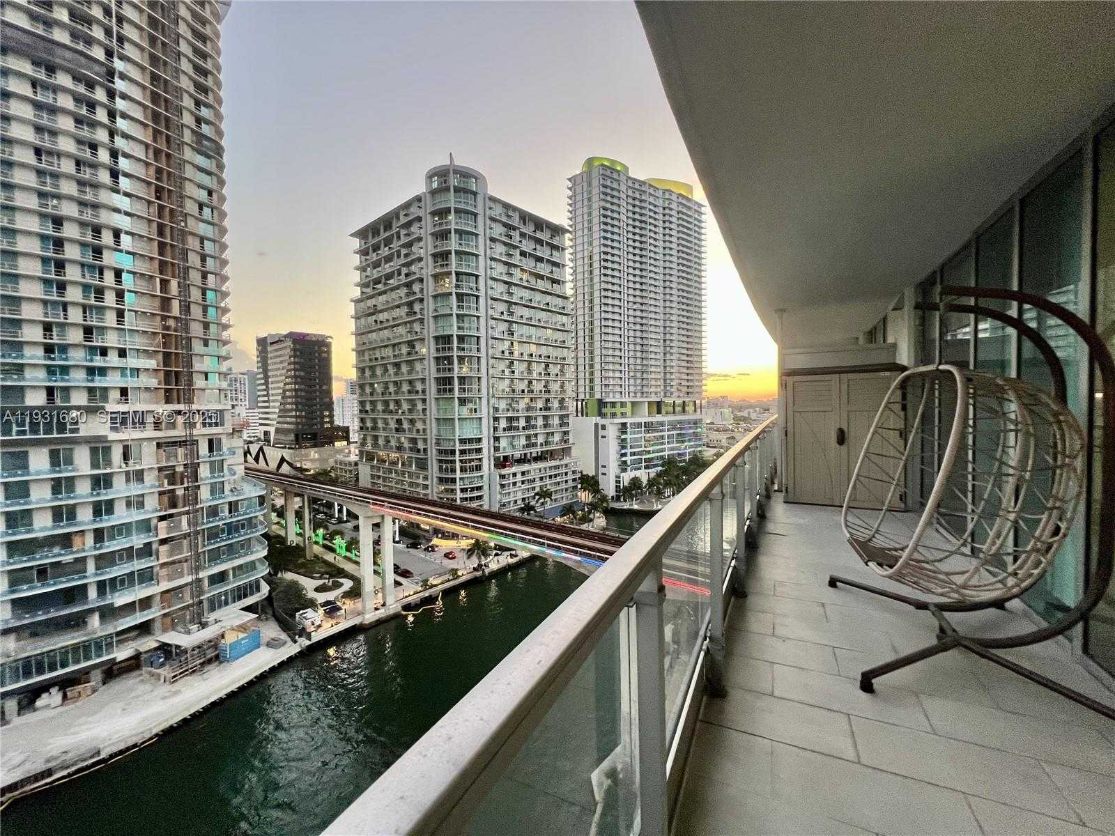 Small Image of 92 SOUTH WEST 3RD ST #1503, Miami Number 14
