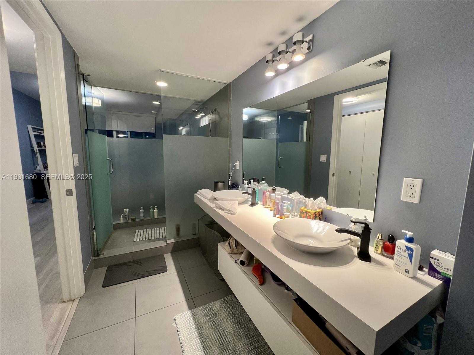 Small Image of 92 SOUTH WEST 3RD ST #1503, Miami Number 20