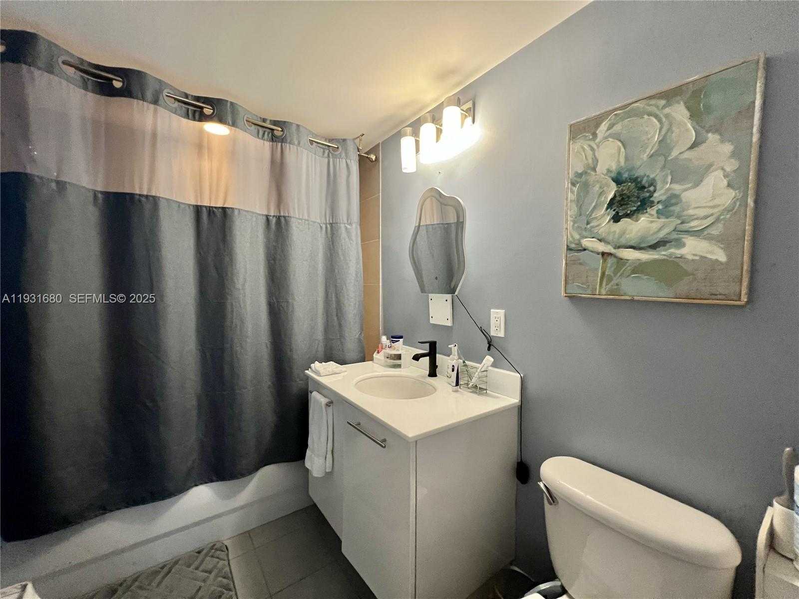 Small Image of 92 SOUTH WEST 3RD ST #1503, Miami Number 26