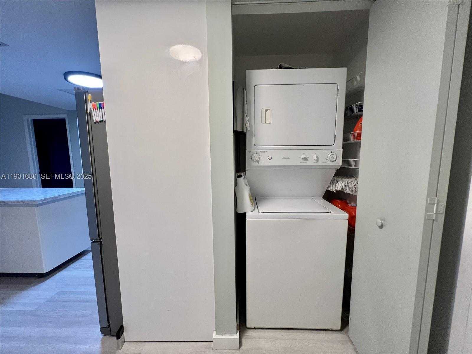 Small Image of 92 SOUTH WEST 3RD ST #1503, Miami Number 31