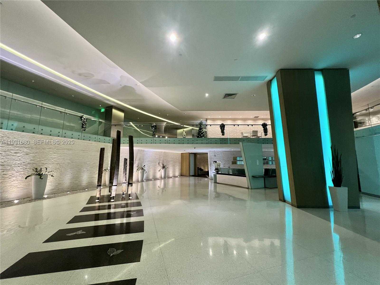 Small Image of 92 SOUTH WEST 3RD ST #1503, Miami Number 33