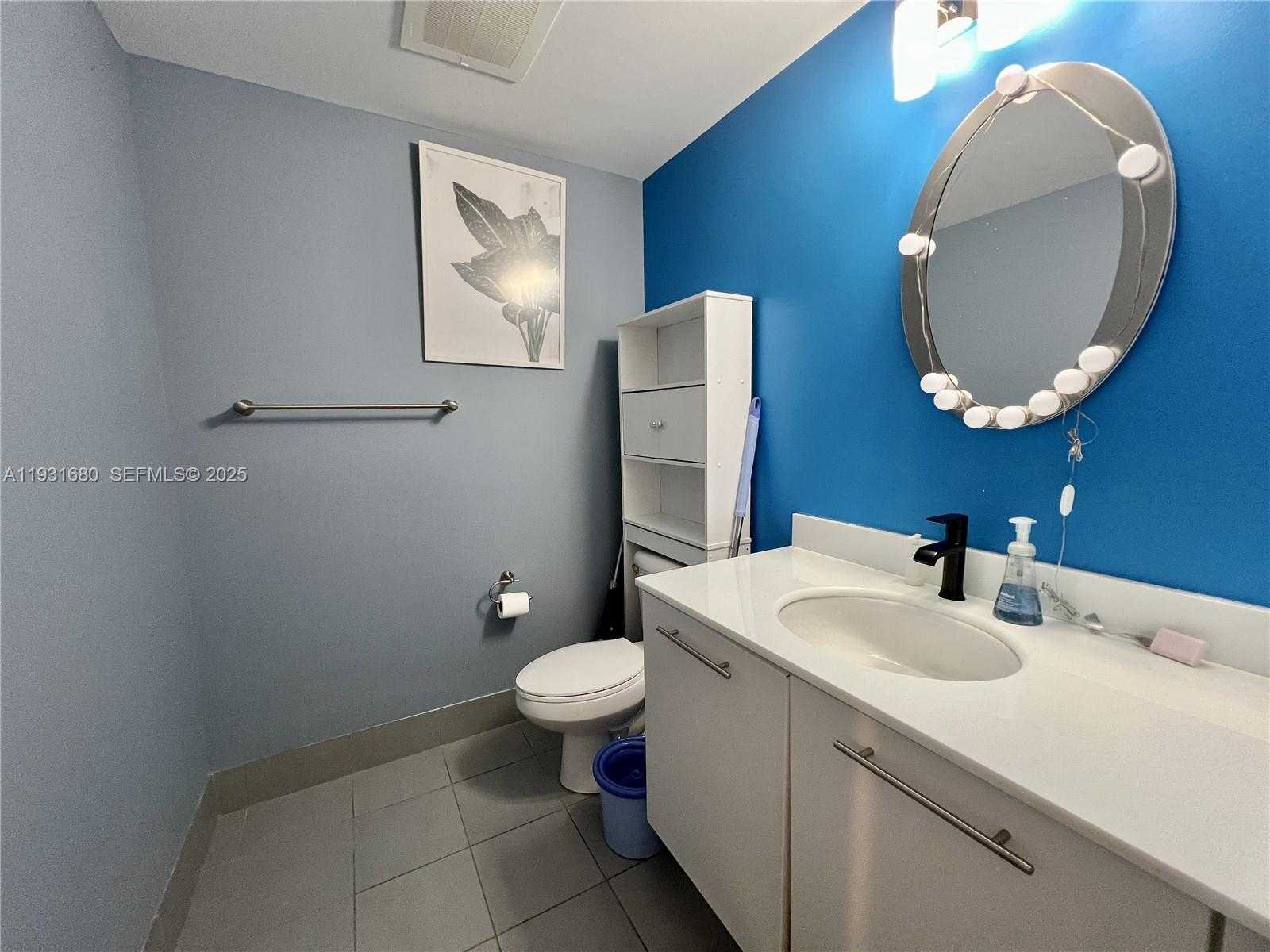 Small Image of 92 SOUTH WEST 3RD ST #1503, Miami Number 35