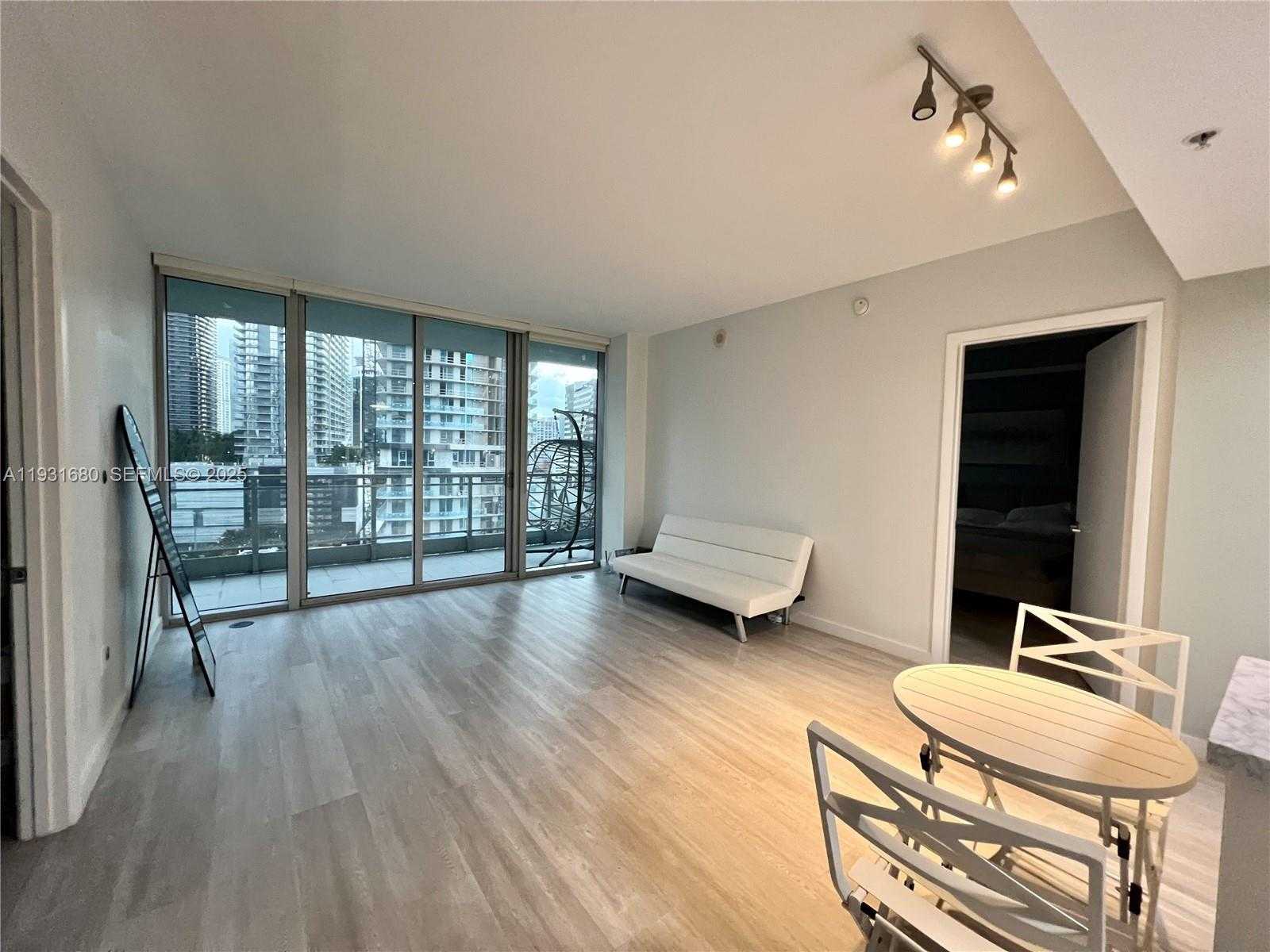 Small Image of 92 SOUTH WEST 3RD ST #1503, Miami Number 8