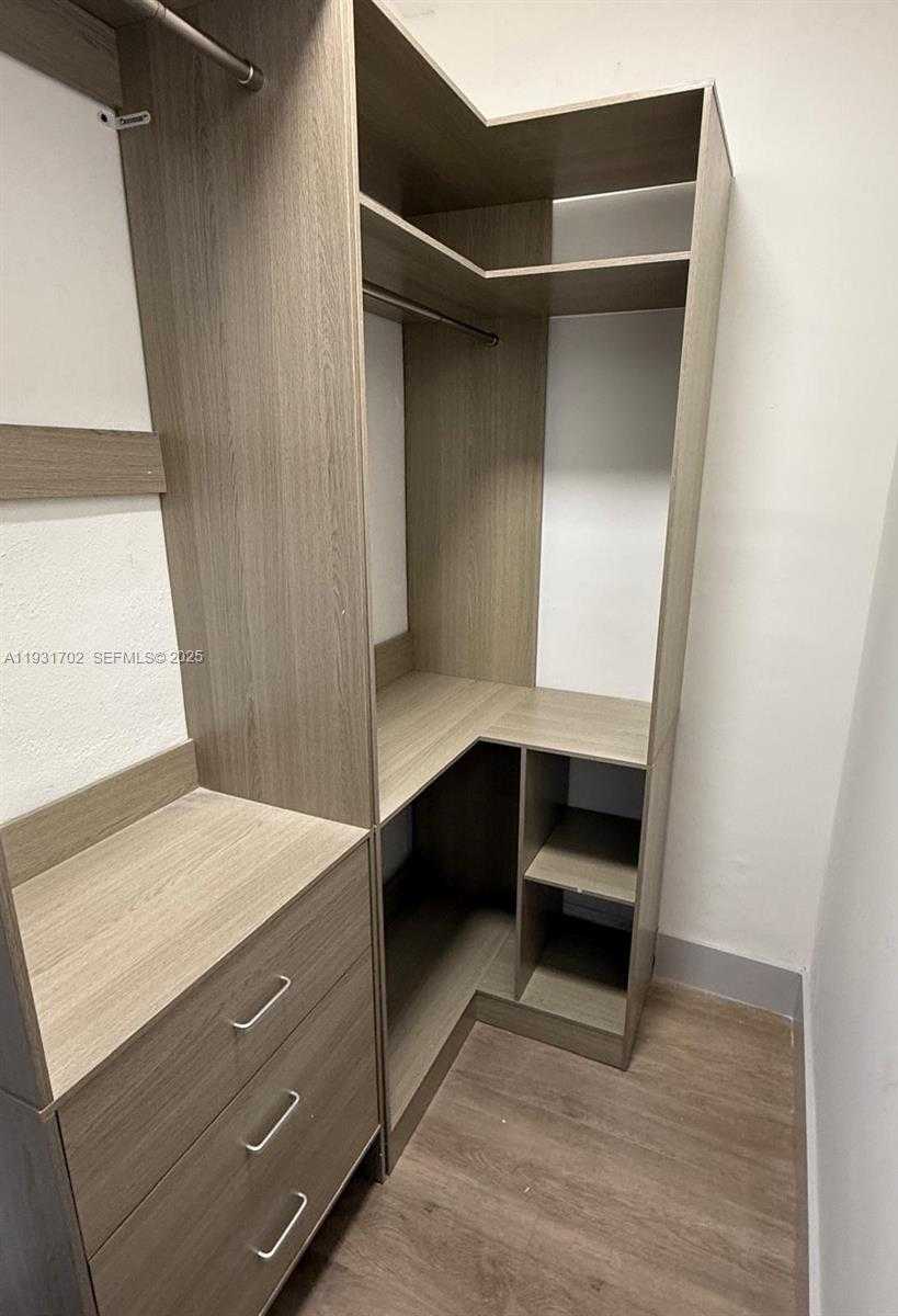 Small Image of 6790 SOUTH WEST 17TH ST #6790, Miami Number 4