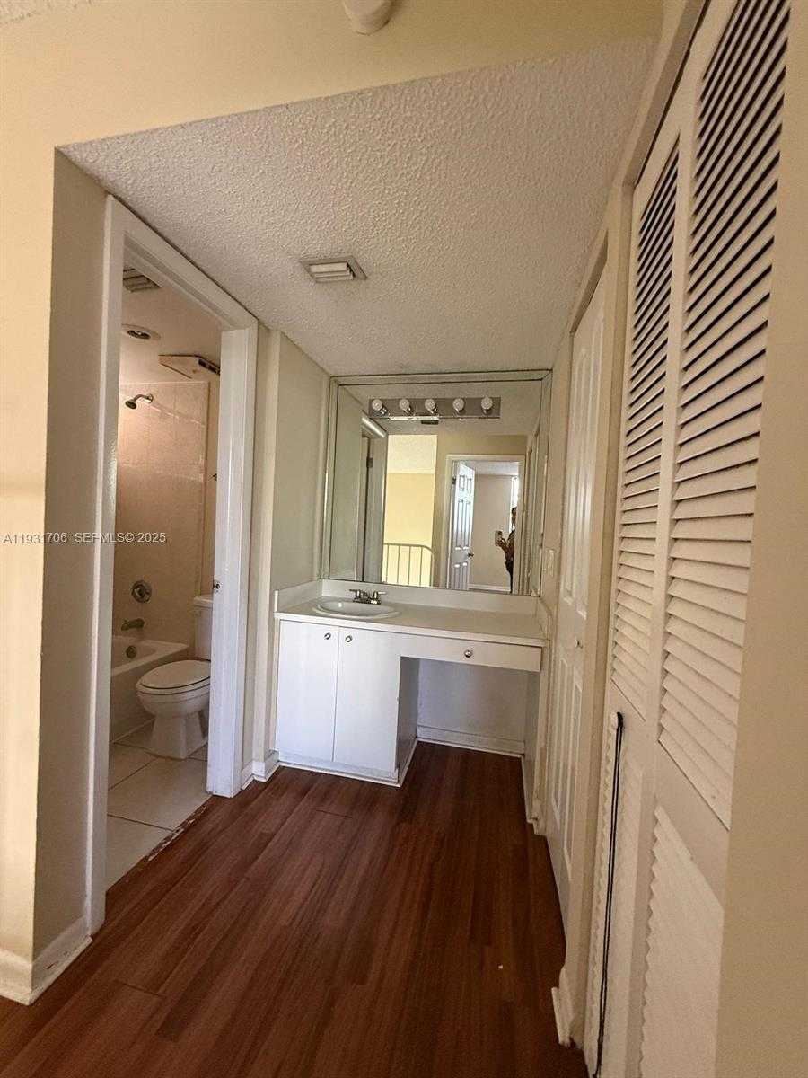 Small Image of 8255 SOUTH WEST 152ND AVE #E-411, Miami Number 17